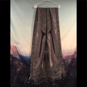 Collectioneighteen scarf